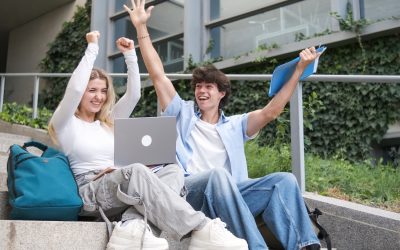 Cómo Aumentar la Motivación y Participación de los Estudiantes con el Uso de Credenciales Digitales